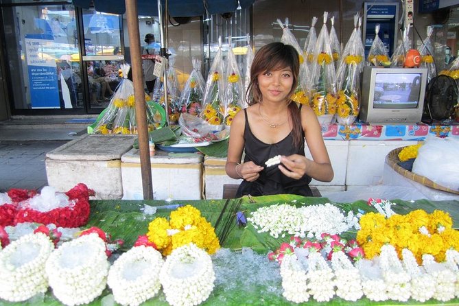 Laem Chabang Shore Excursion : Shopping, Massage & Food Tasting - Chinatown Through China Gate: Big Sights, Quick Walks, Street Energy