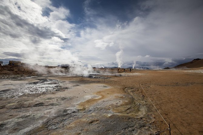 Lake Mývatn and Goðafoss Shore Excursion - Námaskarð: boiling mud and 24/7 steam that feels alive