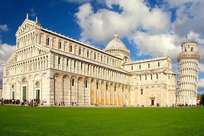 Livorno Shore Excursion: Pisa & Florence in One Day - Piazza della Repubblica: From Roman Forum Roots to Cafe Culture