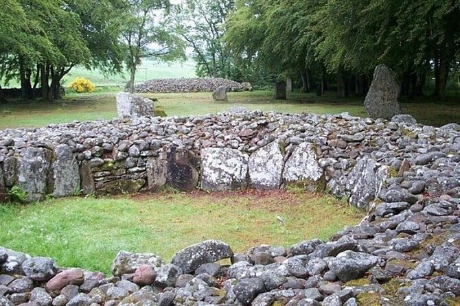 Loch Ness , Outlander , Inverness Castle , Clava and Culloden - Culloden Battlefield walk: where the story turns to names