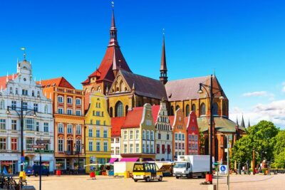 Lovely Rostock and Warnemünde Shore Excursion for Cruise Ships - Warnemünde on foot: gabled houses, the Old Stream, and lighthouse views