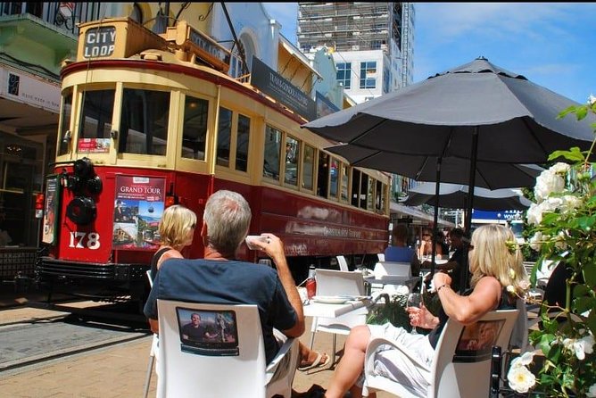 Lyttelton Shore Excursion: Christchurch & Willowbank Tour - Lyttelton Harbour: your easy start before the city