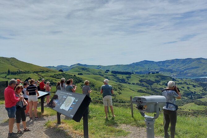 Lyttelton Shore Excursion: Twin Harbour Tour (Lyttelton & Akaroa) - Stop 1 with Leisure Tours: the short check-in that sets the pace