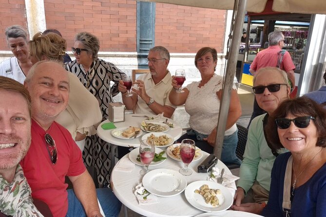 Malaga Highlights Shore Excursion with Tapas and Drinks - Key highlights to look for