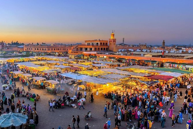 Marrakech shore excursion from Agadir - Jardin Majorelle and the Saadian Tombs: two kinds of calm