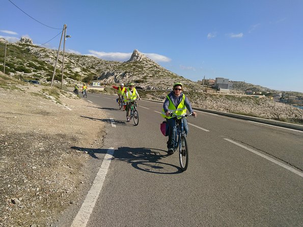 Marseille E-Bike Shore Excursion to Calanques National Parc - Lunch Break: Plan for Own Expense