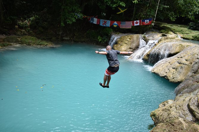 Montego Bay Shore Excursion: Blue Hole & Secret Falls Tour plus Shopping - Shopping in Ocho Rios: enough time, not a trap