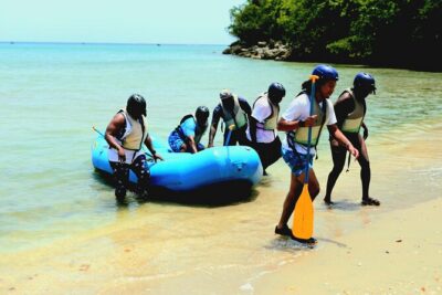 Ocho Rios Shore Excursion: River Rafting and Beach Adventure - From the cruise terminal to the river: pickup, timing, and group feel