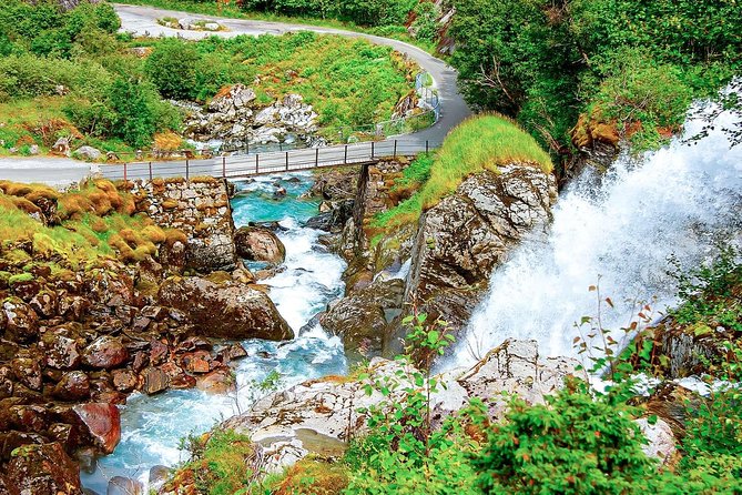 Olden Shore Excursion: the Amazing Briksdal Glacier - How Hard Is This Walk, Really? Fitness Tips That Matter