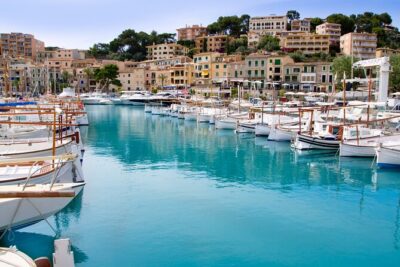 Palma de Mallorca Shore Excursion: Private Tour of Valldemossa, Soller and Serra de Tramuntana - Valldemossa: cobbled streets, quiet moments, and optional interiors