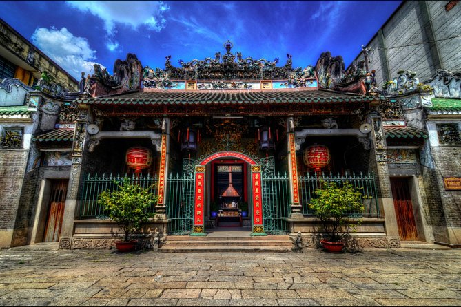 Phu My Shore Excursion: Best of Private Ho Chi Minh City Tour - War Remnants Museum: plan your mood for the photos