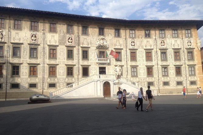 Pisa & Florence highlights shore excursion from Livorno port - Florence’s first wow: Piazzale Michelangelo viewpoint stop