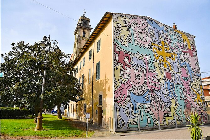 Pisa Half-Day Private Shore Excursion from Livorno Port - Tuttomondo by Keith Haring: quick, bright, and memorable