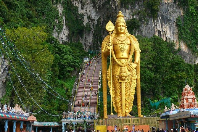 Port Klang Cruise Excursion To KL City Tour (Per Vehicle Price) - Batu Caves first: free entrance, dress rules, and real crowd energy