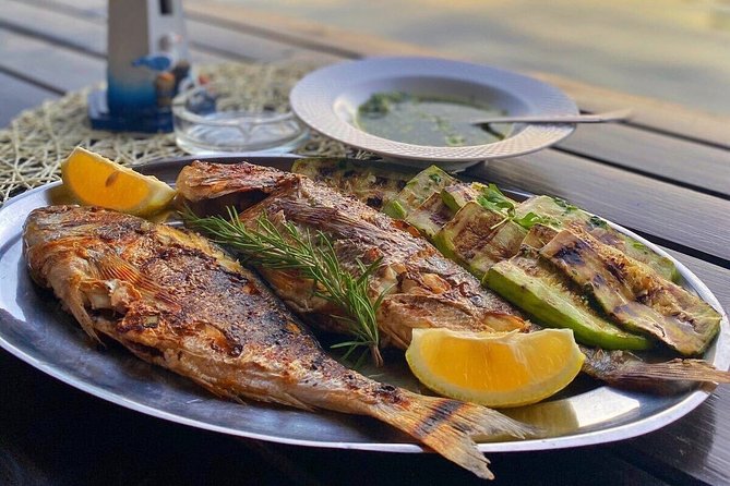 Private Gastro Cruise: Blue Cave & Organic Seaside Lunch - Comfort and Wi‑Fi: small perks that matter on a short day