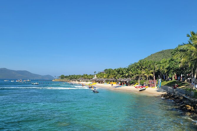 Private Nha Trang Shore Excursion - Wonderful Island Discovery - Stop 2: Mini Beach in Nha Trang Bay (1.5 hours of break time)