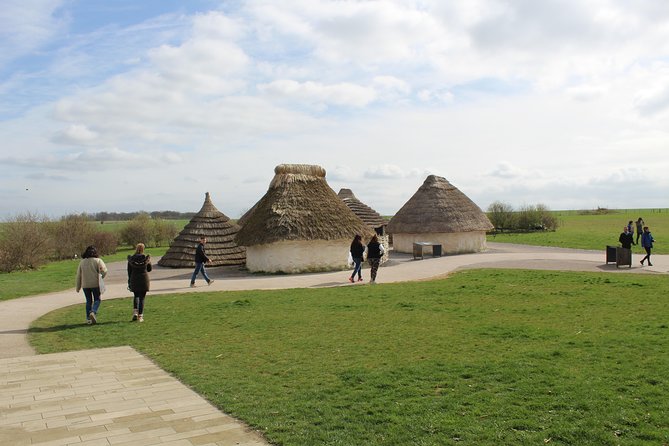 Private Pre Cruise Excursion Transfer London to Southampton Port Via Stonehenge - Stonehenge Stop: Tickets, Waiting Time, and Getting Your Money’s Worth