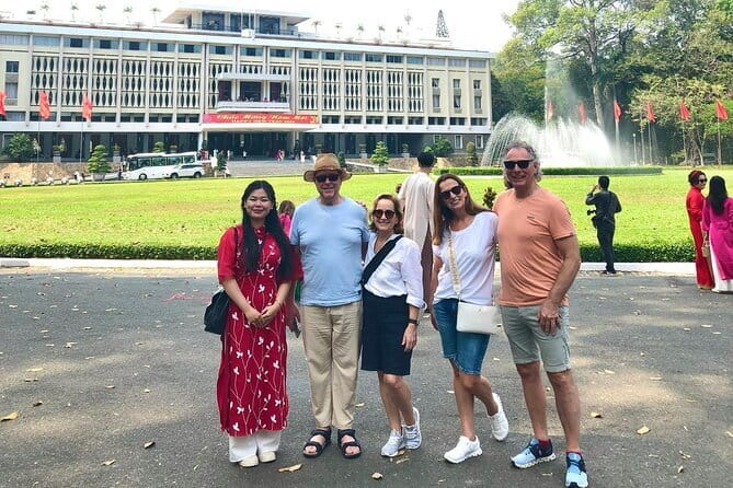 Private Shore Excursion: Cu Chi Tunnels & Ho Chi Minh City from Phu My Port - Guides Who Set the Tone: What Names Reveal About the Experience