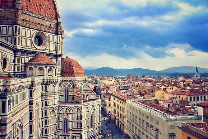 Private Shore excursion from Livorno to Florence and Pisa - Florence’s 90-minute highlight walk from Santa Croce to Ponte Vecchio
