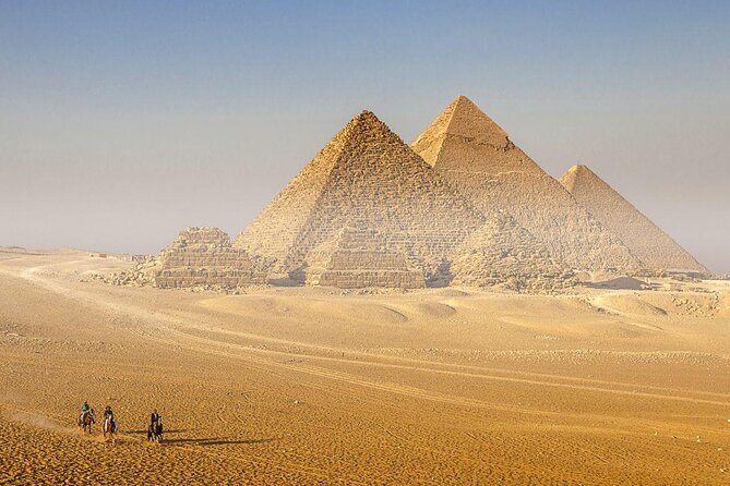 Private Shore Excursion Giza Pyramids and Sakkara with Lunch from Alexandria - Quick hits before you go
