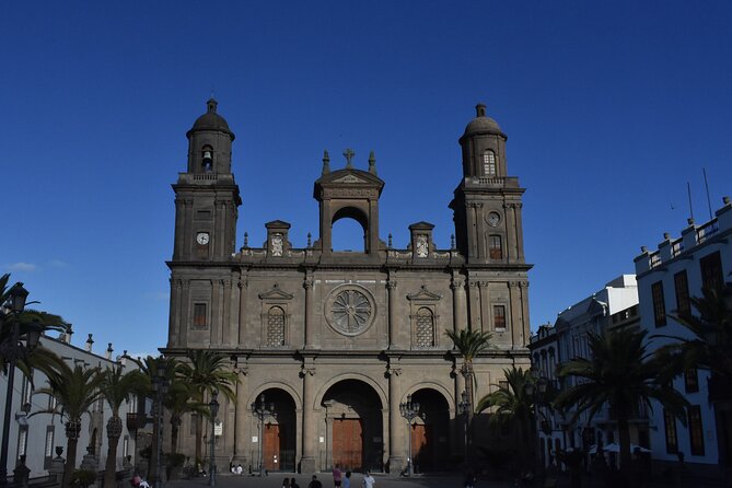 Private Shore Excursion in Gran Canaria - Valle de Agaete: coffee plantation, wine cellar, tapas, and local coffee