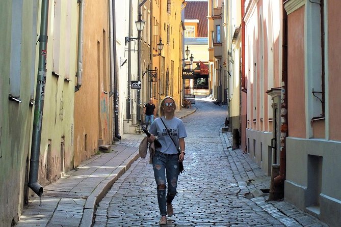 Private Shore Excursion: Tallinn Old Town Walking Tour with Round-Trip Transfer - Cruise-port meeting: fast, clear, and designed to avoid confusion