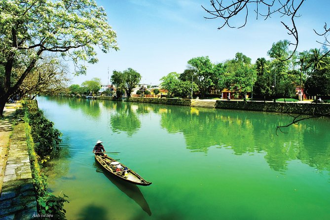 Private Shore Excursion to HUE IMPERIAL CITY from Chanmay/Tiensa Port - Royal Tombs in Hue: Architecture With a Mission