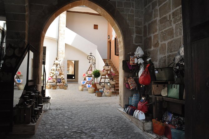 Private Shore Excursion to Valldemossa and Palma de Mallorca - From Palma Port to Valldemossa: why the private format works