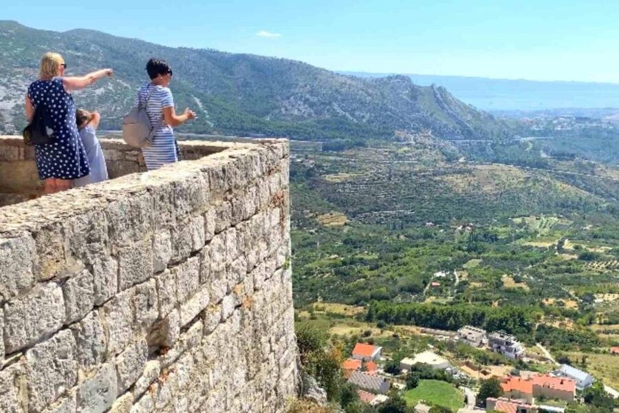 Private Split and Klis Fortress: A Unique Shore Excursion - The short van transfer: little time lost, more time spent