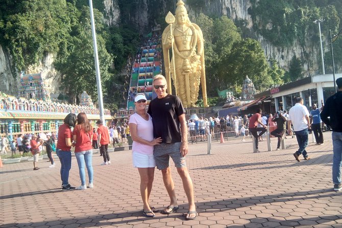 Private Tour Kuala Lumpur Shore Excursion Include Batu Caves - The KL Photo Run: Petronas Twin Towers, Merdeka Square, and National Monument