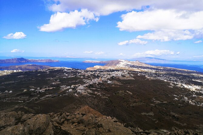 Private Unseen Authentic Santorini Half Day Island Tour - Akrotiri village plus Red Beach area: ancient layers in plain sight