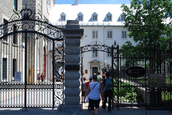 Quebec City Shore Excursion: Private Walking Tour - Terrasse Dufferin and City Hall: the view stops that make the whole tour click