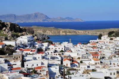 RHODES BEST FIRST IMPRESSION FOR CRUISE SHIP VISITORS - 4 people - Mandraki Harbour and the Church of the Annunciation: short stops with real payoff