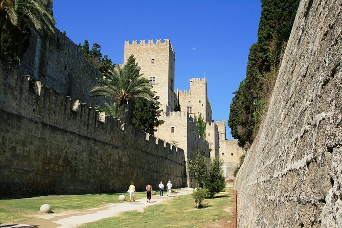 Rhodes Shore Excursion: Private Lindos and Rhodes Old Town Tour - Private Lindos and Rhodes Old Town: How This Full-Day Shore Trip Works