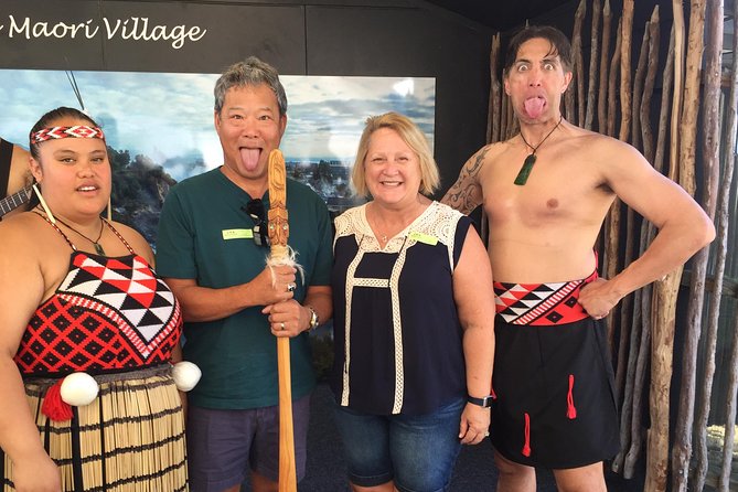 Rotorua Highlights Tour - Government Gardens: A Surprisingly Local Break From Steam