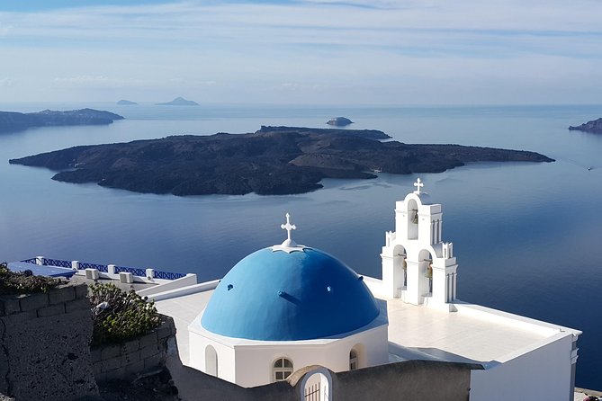 Santorini: 4hr Small Group Shore Excursion with Minimum Walking - Minimal walking in a max-18 group, with AC comfort
