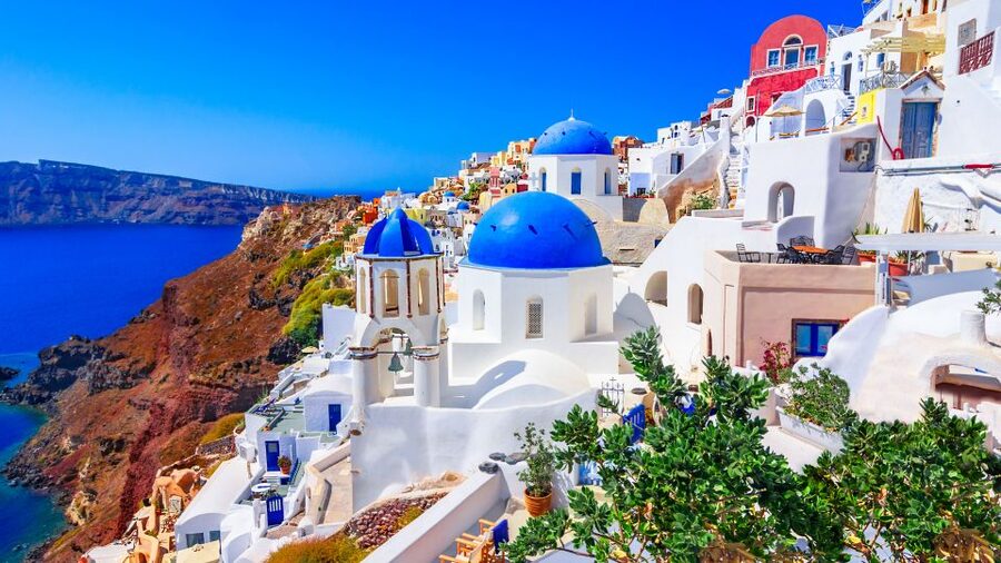 Santorini : Discover with Locals - Private Shore Excursion - Kamari and Perissa Black-Sand Beaches to Finish Your Day