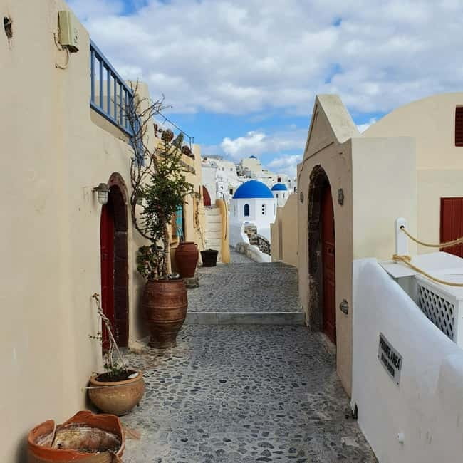 Santorini: Private Shore Excursion for Cruise Passengers - Firostefani’s Blue Dome: the iconic stop you’ll remember