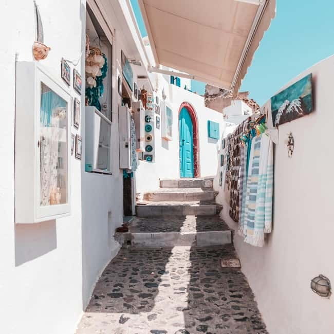 Santorini: Private Shore Excursion for Cruise Passengers - Cable cars to Ano Stathmos: the first step you should plan for