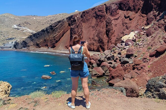 Santorini Shore Excursion: Private Sightseeing Tour - What George’s reviews suggest about the guide experience
