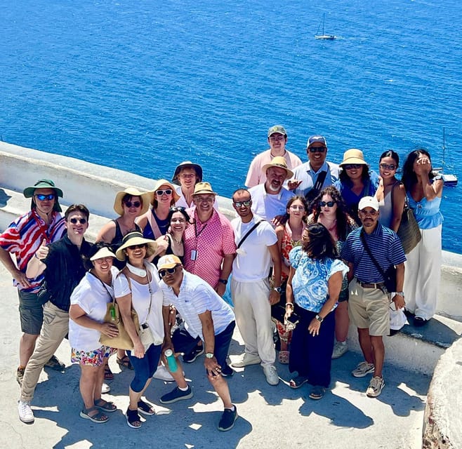 Santorini: Shore Excursion to Oia for Cruise Ship Passengers - Key points at a glance