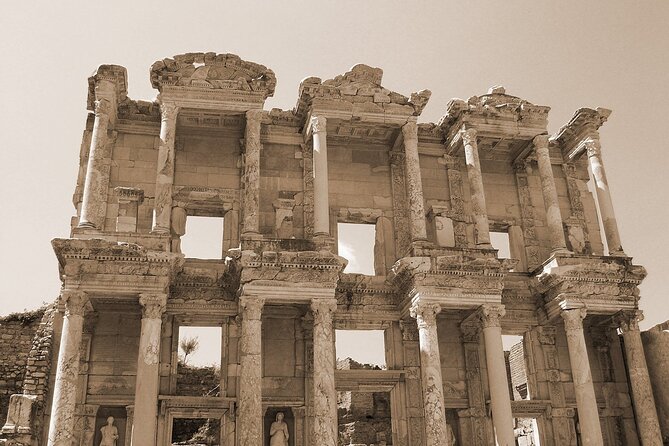 Shore Excursion 1 or 2 Day Private Tour from Kusadasi Port for Ephesus-Pergamon - Meryemana (Virgin Mary’s House): A Quiet Stop With Big Meaning