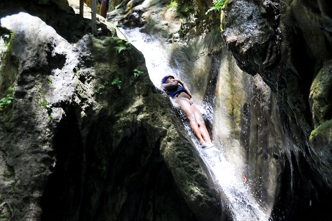 Shore Excursion Cruise ship Waterfalls y Buggys - Damajagua Waterfalls: The Hike, the Safety Gear, and the Swimming Part