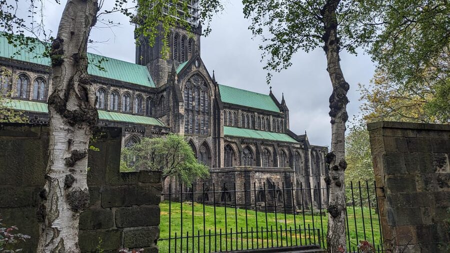 Shore Excursion f/Greenock: Glasgow, Kelpies, Falkirk Wheel - Glasgow Cathedral and Provand’s Lordship: medieval stops with included entry