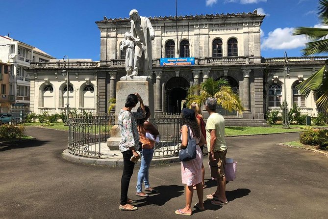 Shore Excursion: Fort-de-France Food Tasting and Cultural Walking Tour - La Savane: Desnambuc, the beheaded Joséphine statue, and park vibes