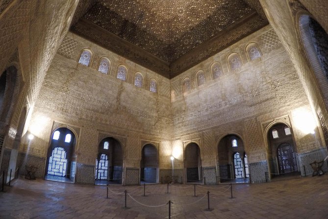 Shore Excursion from Almeria: Alhambra and Generalife Gardens - The bus pickup: efficient, simple, and cruise-friendly