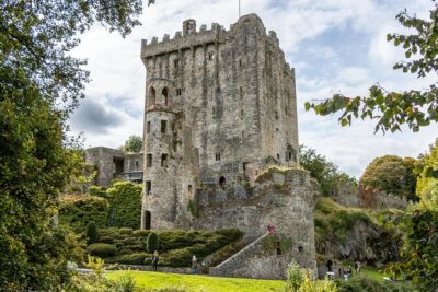 Shore Excursion from Cobh (Cork) to Blarney Castle and Kinsale - Poison Garden, Rock Close, and Blarney Estate Time You Can Actually Enjoy