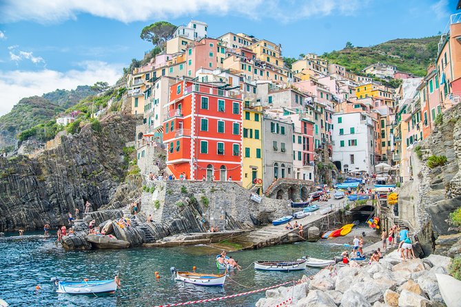 Shore Excursion from Livorno: Cinque Terre and Pisa independent private tour - Pisa’s Leaning Tower visit: how to use the 45 minutes