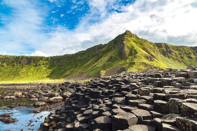 Shore Excursion: Giants Causeway Tour From Belfast Port - Ballycastle lunch hour: choose your own Northern Irish rhythm