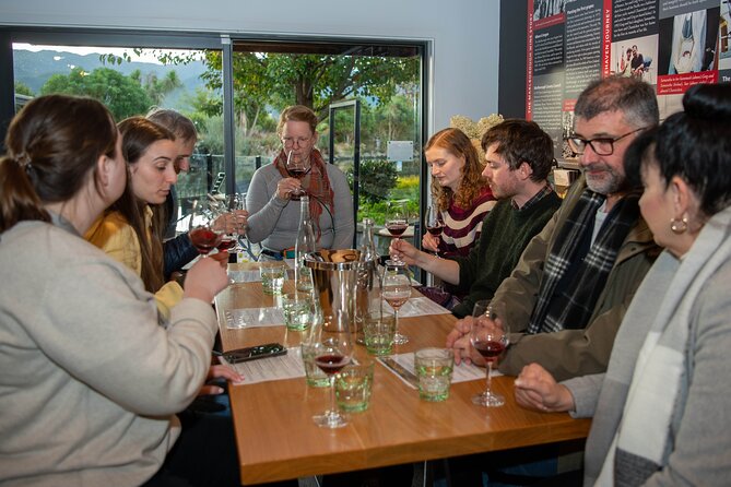 Shore Excursion Marlborough Wine Region Tour from Picton - Getting from i-SITE to the Vine Rows: Transport and Timing